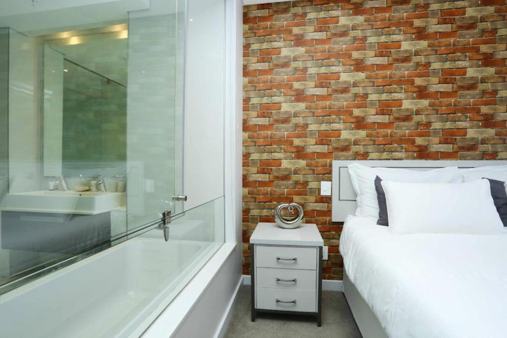 Sandton Skye Apartments Γιοχάνεσμπουργκ Εξωτερικό φωτογραφία