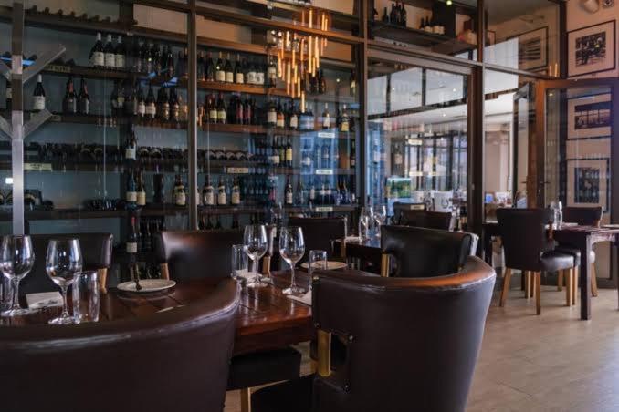 Sandton Skye Apartments Γιοχάνεσμπουργκ Εξωτερικό φωτογραφία