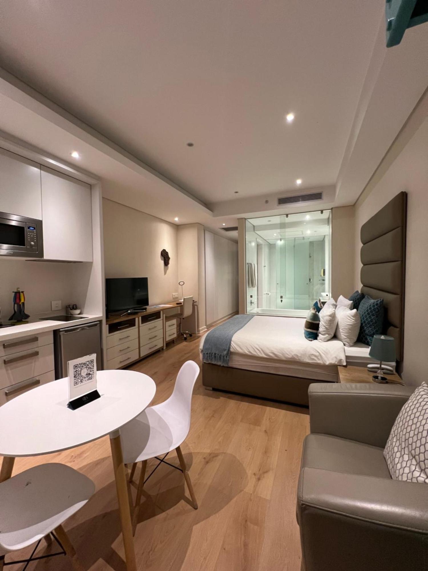 Sandton Skye Apartments Γιοχάνεσμπουργκ Εξωτερικό φωτογραφία
