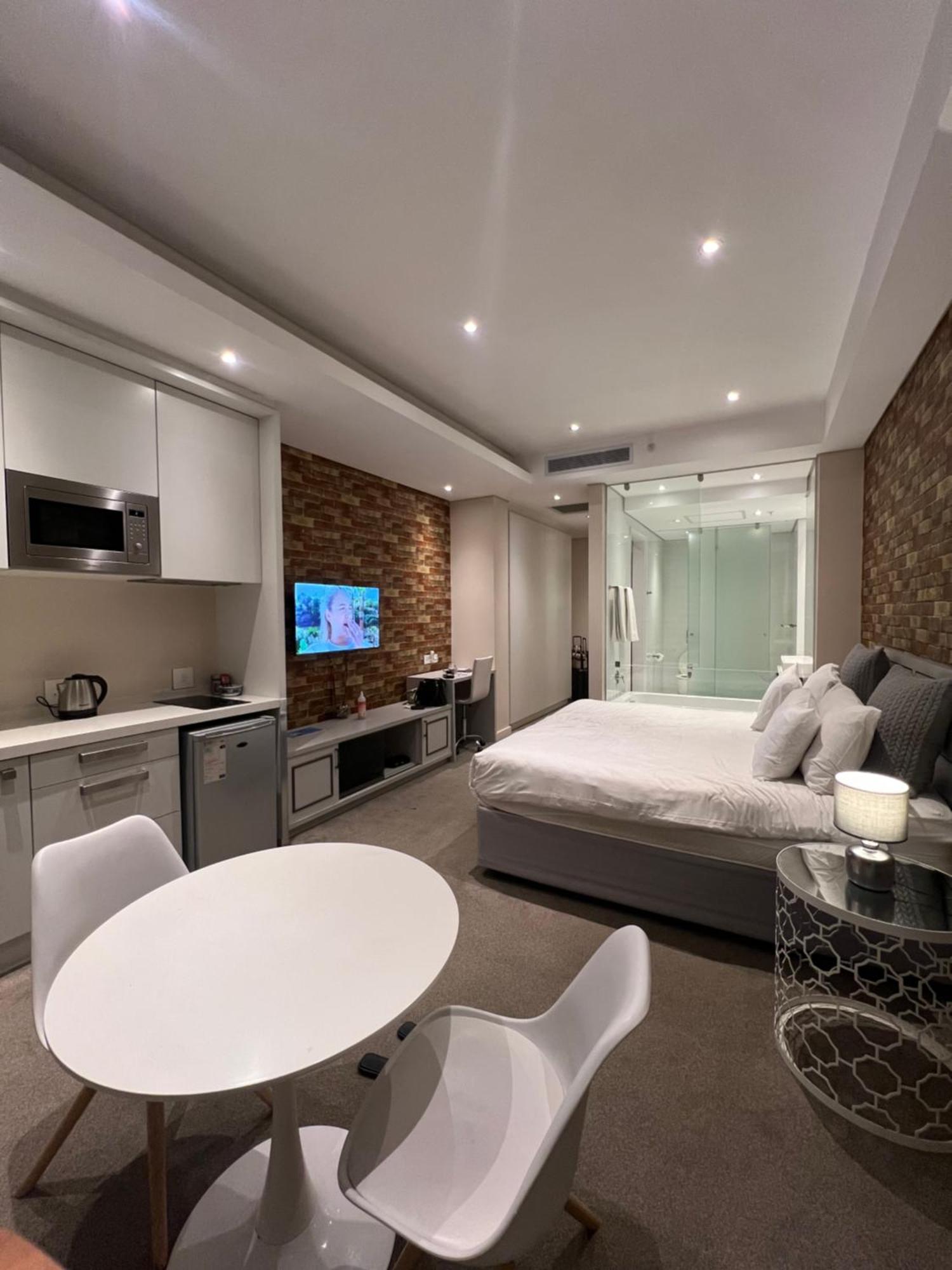 Sandton Skye Apartments Γιοχάνεσμπουργκ Εξωτερικό φωτογραφία